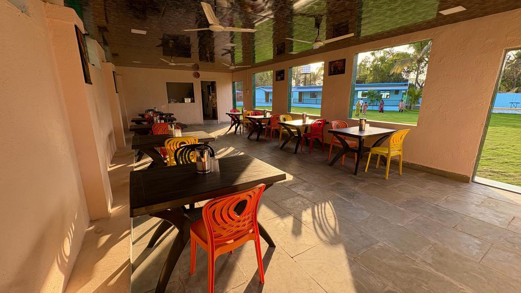 Deep Bhavani Resort Karjat Ngoại thất bức ảnh
