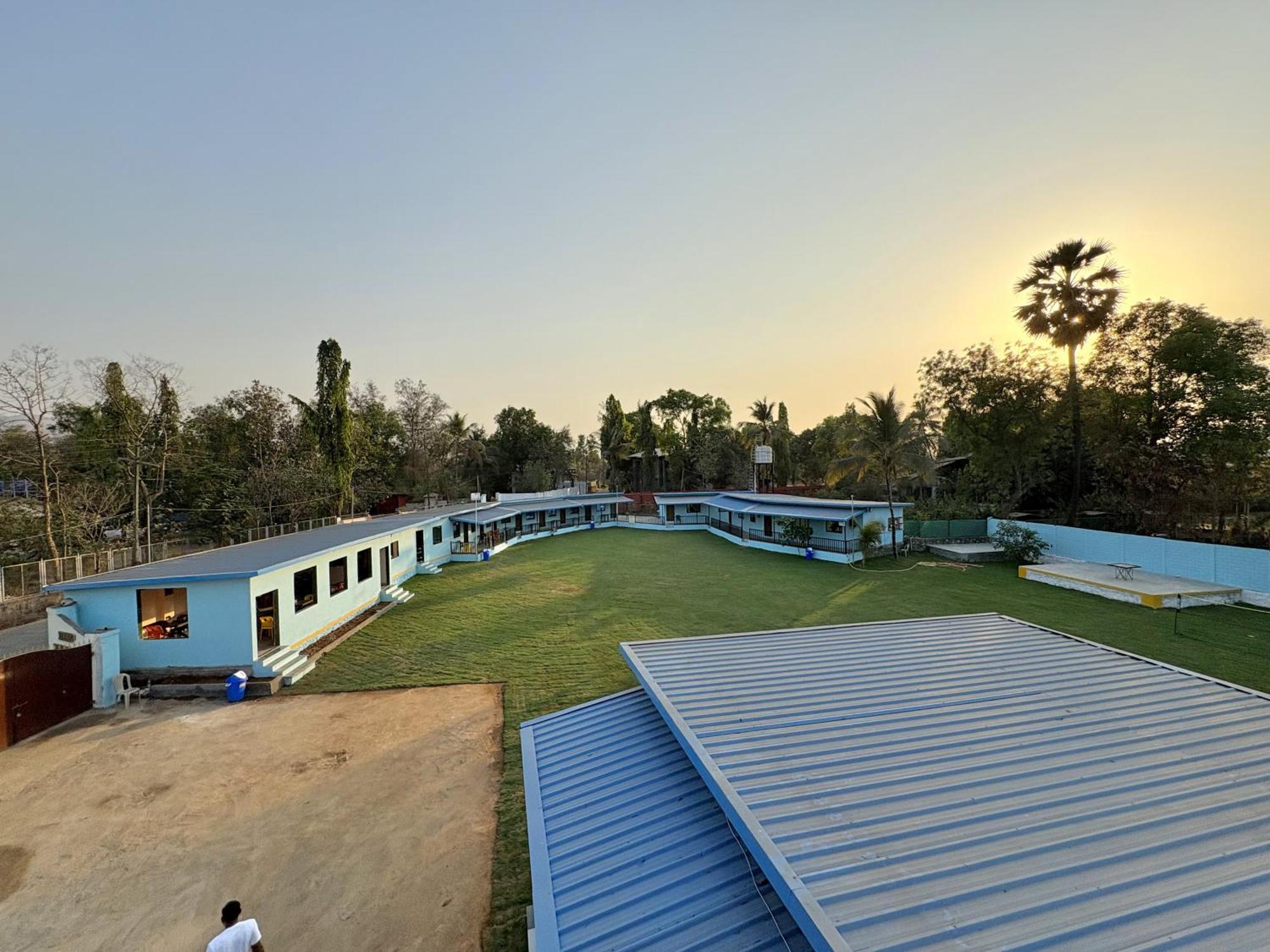 Deep Bhavani Resort Karjat Ngoại thất bức ảnh